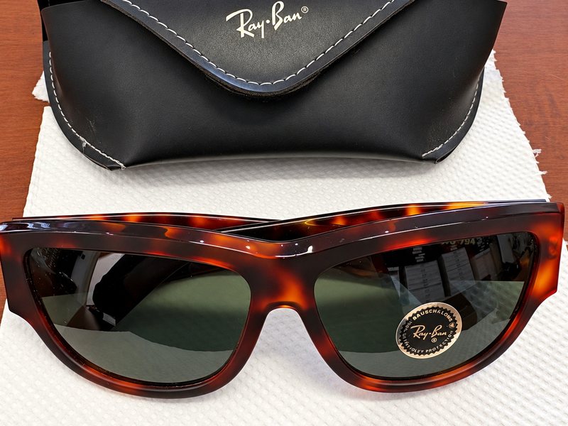 Ray-Ban ONYX colour STYLE 03